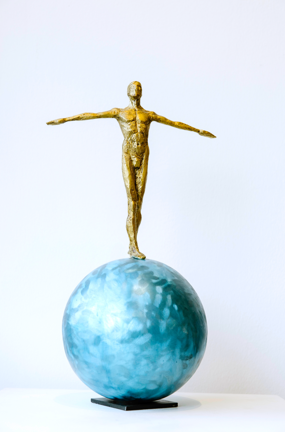 ΑΓΓΕΛΙΚΑ ΚΟΡΟΒΕΣΗ - ΙΣΟΡΡΟΠΙΣΤΗΣ